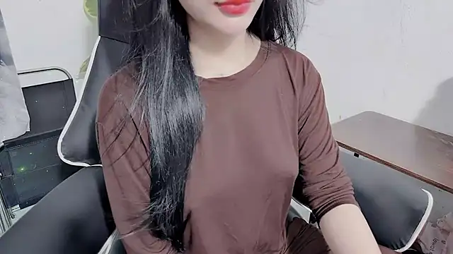 Bino119 网络视讯表演