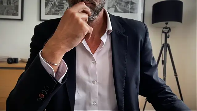 mecchaude ওয়েবক্যাম শো