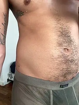 latinoxx1992: διαδικτυακό σόου στην κάμερα