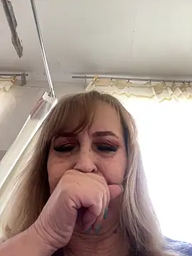 Irina2909@xh's Live XXX Chat