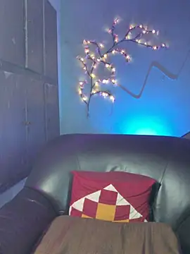 Ivy_the_goddess Show in webcam