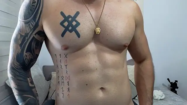 Isaac_Carterのウェブカメラショー