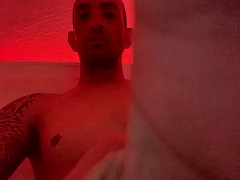 hpcouplee420's Webcam Show