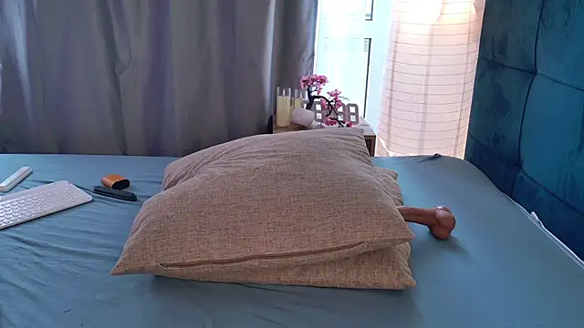 lisabaus: онлайн-секс-чат