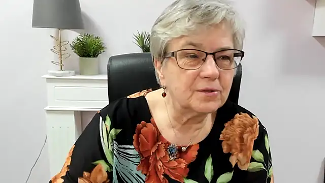 Czat XXX na żywo – IrisDream