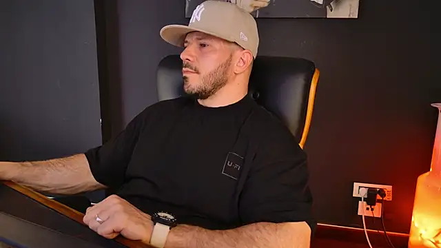 Chat XXX en directo de AngeloEric