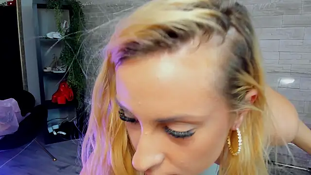 Chat XXX ao vivo de Ivorym00n