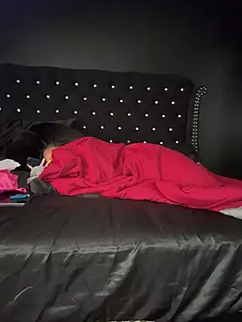 tipheragain: вебкам-шоу