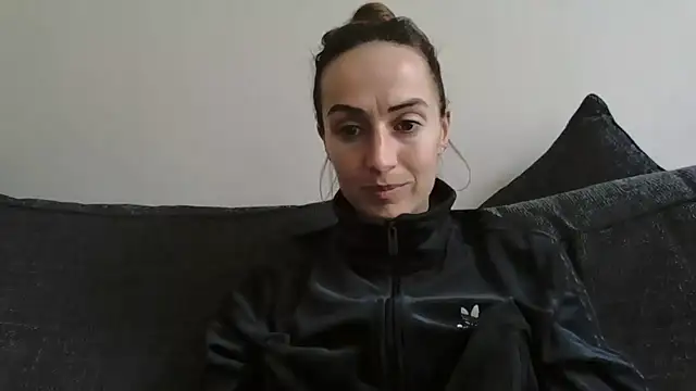 SportyBella_91 Live XXX-chat