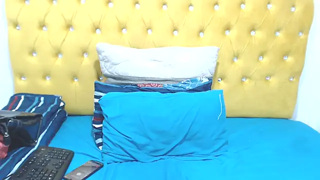 Chatroom XXX en direct de BubbleGumBADAss