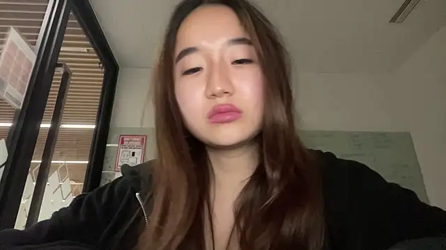 Chatroom XXX en direct de MalloryAlpis