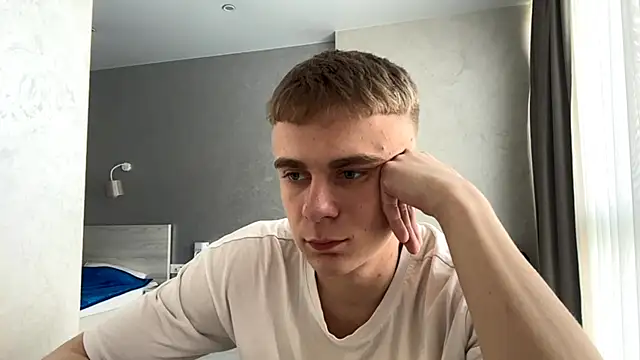 SoloFury – webcam-show