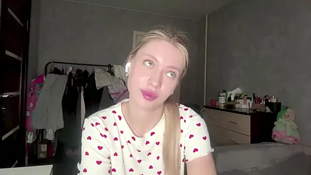 ExactGee Live XXX-Chat