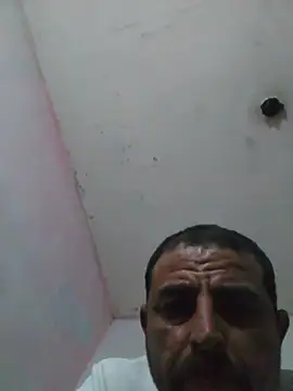 cobrosdepagos: διαδικτυακό σόου στην κάμερα