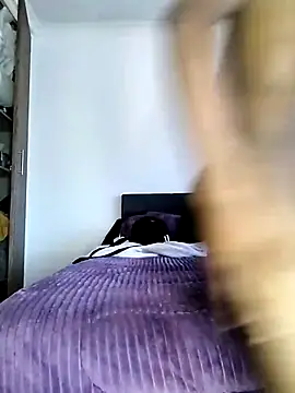 Breezyvikky Show Webcam