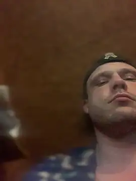 Ldnick69 লাইভ XXX চ্যাট