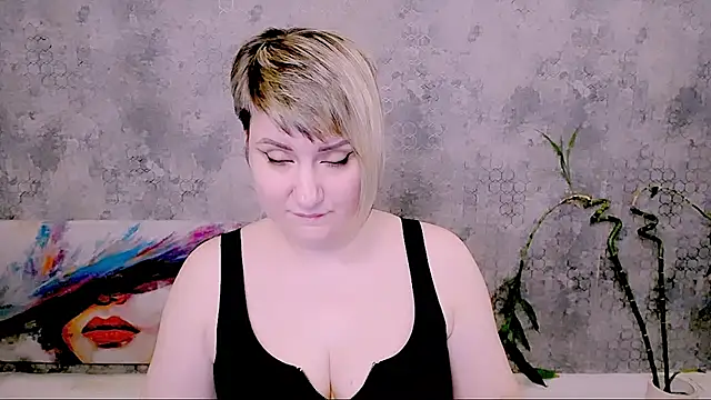 Djullia Adlı Modelin Canlı XXX Sohbeti