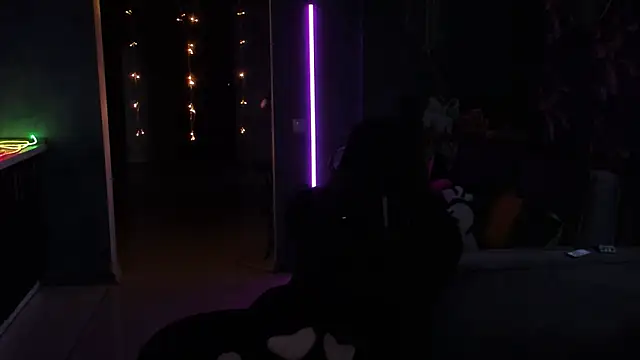 Онлайн чат XXX Blckmirrorr