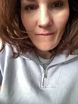 Ms-Lust1-'s Live XXX Chat