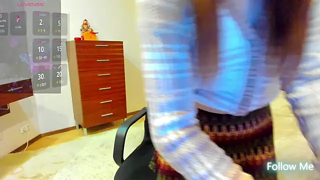 strawberrylux Show in webcam