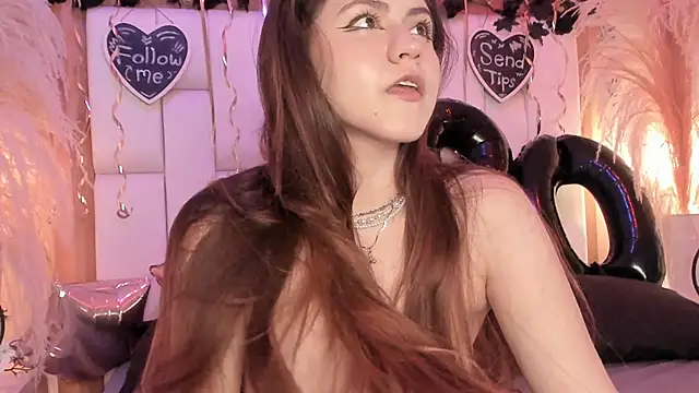 Daphne_And_Roger Webcam Show