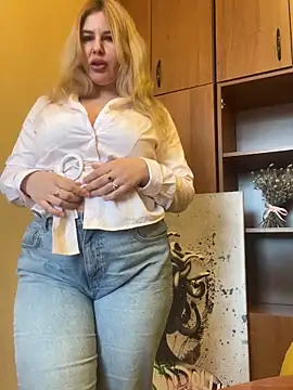 Passion-Blondy's Live XXX Chat