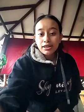 l0lita_emi's Live XXX Chat