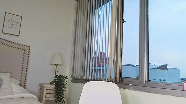 Megan_Lim Adlı Modelin Canlı XXX Sohbeti