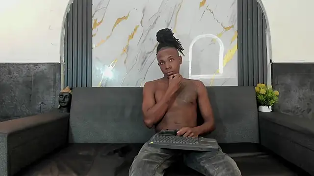 Latins_on_fire: вебкам-шоу