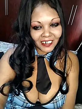 hemilynthomas2467 라이브 XXX 채팅