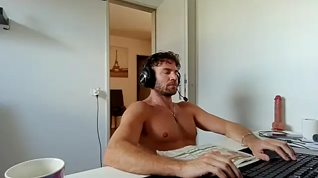 Вебкам-шоу alpha-hunk