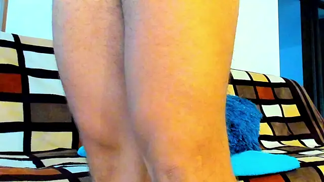 katcum02 Show in webcam