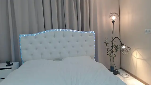 BeataBabe's Live XXX Chat