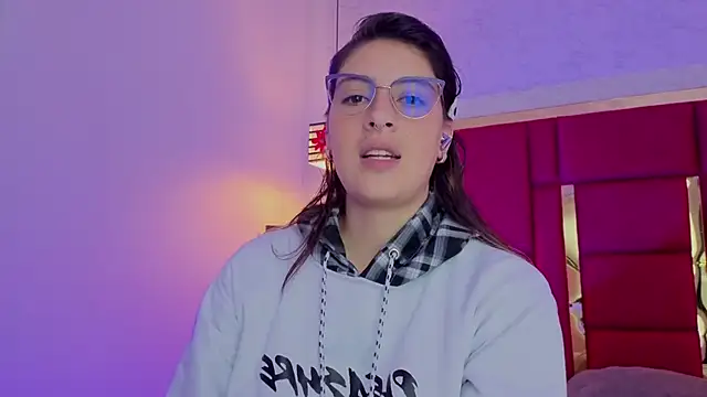 Chat +18 de moon_winy ao vivo