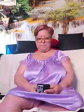 Chatroom XXX en direct de QueenPammy1