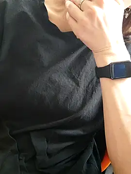 Aashikalaa's Live XXX Chat