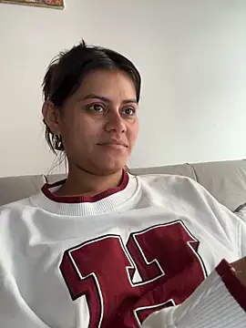 แชท XXX สดของ RachelWeisz_