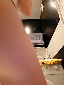 Happy_Gym_YearのライブXXXチャット