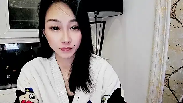 NIAN-ern Live XXX chat