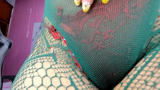 Mindy_19: απευθείας συνομιλία ΧΧΧ