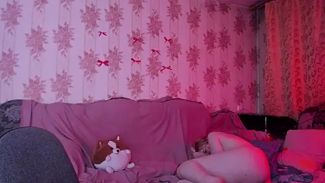 Cutie_Bambi Pertunjukan Webcam