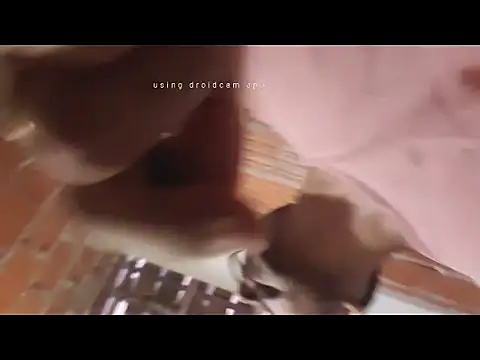 moreno18rn élő XXX-chatje