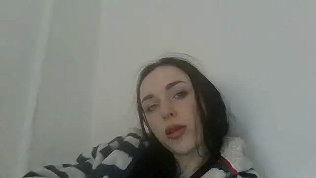 Trinsy_Love live XXX chat