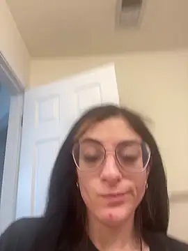 Mariyyumyums Show in webcam