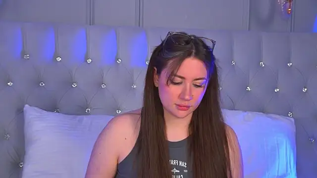 Živý XXX chat MeganStrane