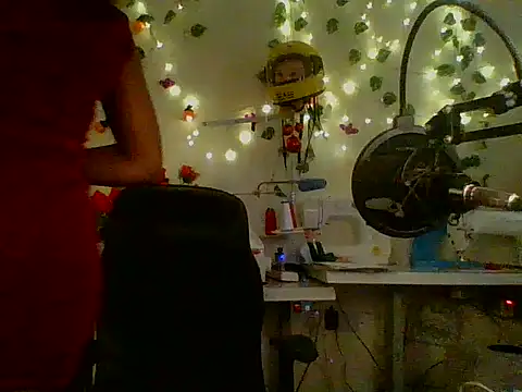 Anaconda2350n Live XXX chat