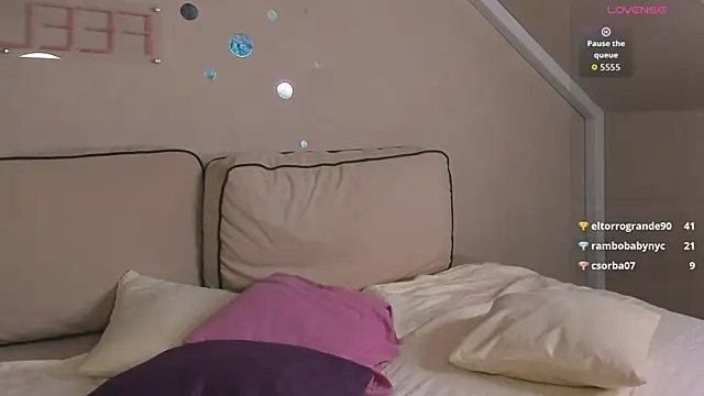 Chat XXX en directo de Stella_Soul