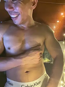 PTacb-12345 在線直播表演