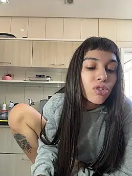 Show de Nikatsu na webcam