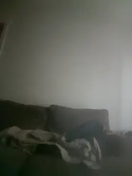 yourMasterisBored – webcam-show